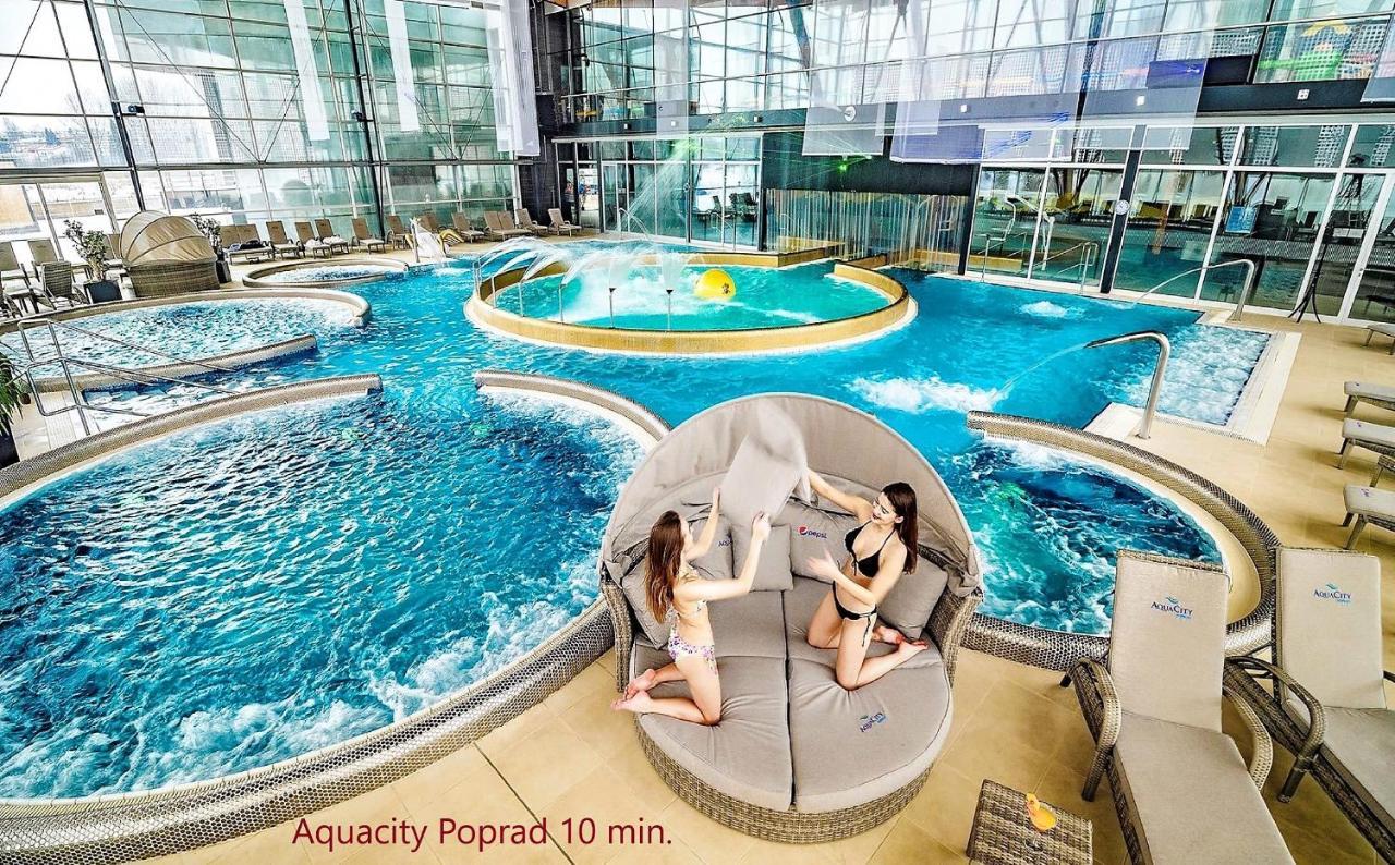 Tatrystay Cactus Luxury Apartments High Tatras ヴェルカー・ロムニツァ エクステリア 写真