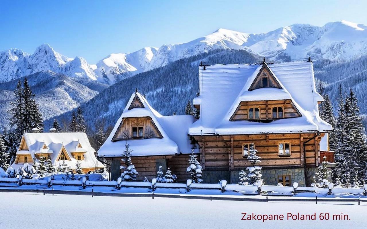 Tatrystay Cactus Luxury Apartments High Tatras ヴェルカー・ロムニツァ エクステリア 写真